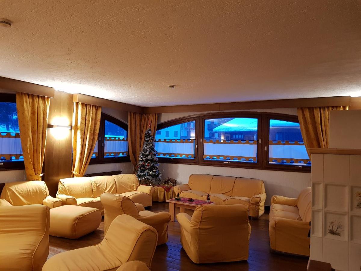 Hotel Alle Tre Baite Santa Caterina Valfurva Εξωτερικό φωτογραφία