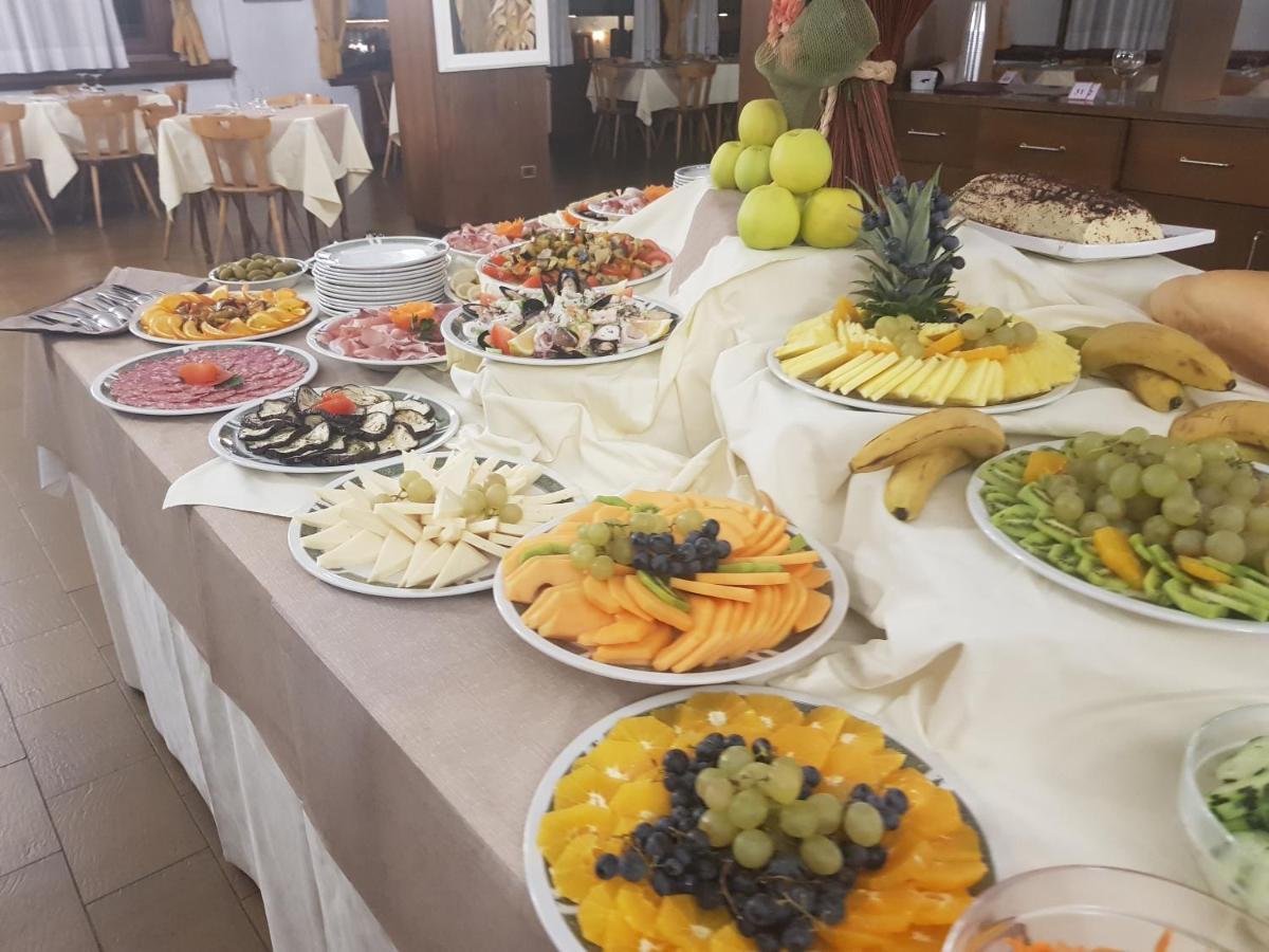 Hotel Alle Tre Baite Santa Caterina Valfurva Εξωτερικό φωτογραφία