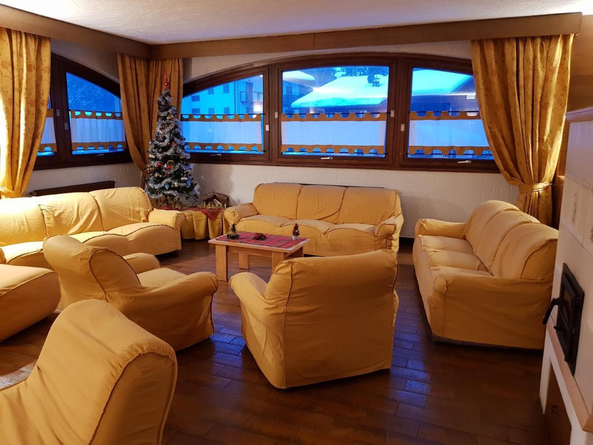 Hotel Alle Tre Baite Santa Caterina Valfurva Εξωτερικό φωτογραφία