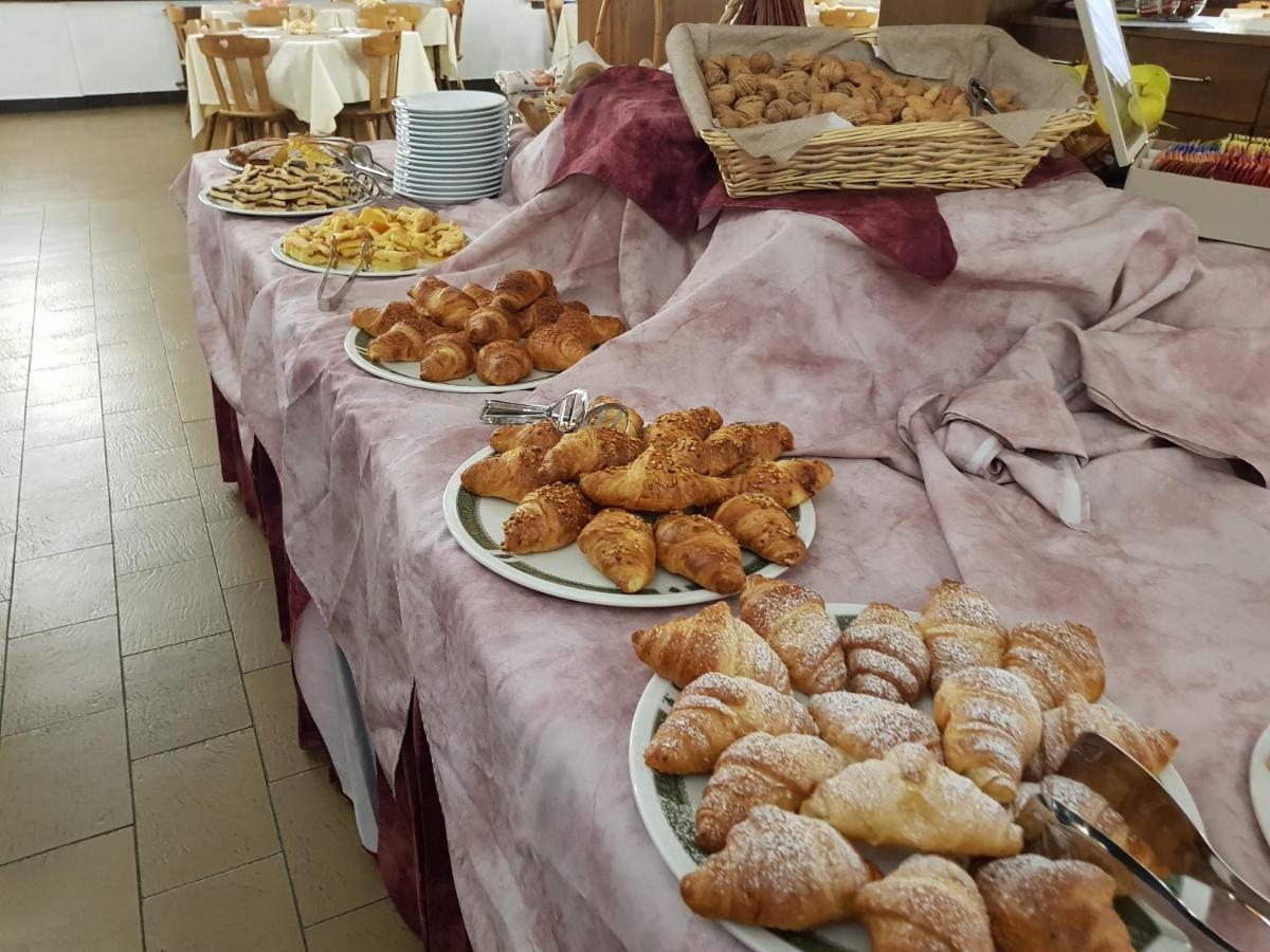 Hotel Alle Tre Baite Santa Caterina Valfurva Εξωτερικό φωτογραφία