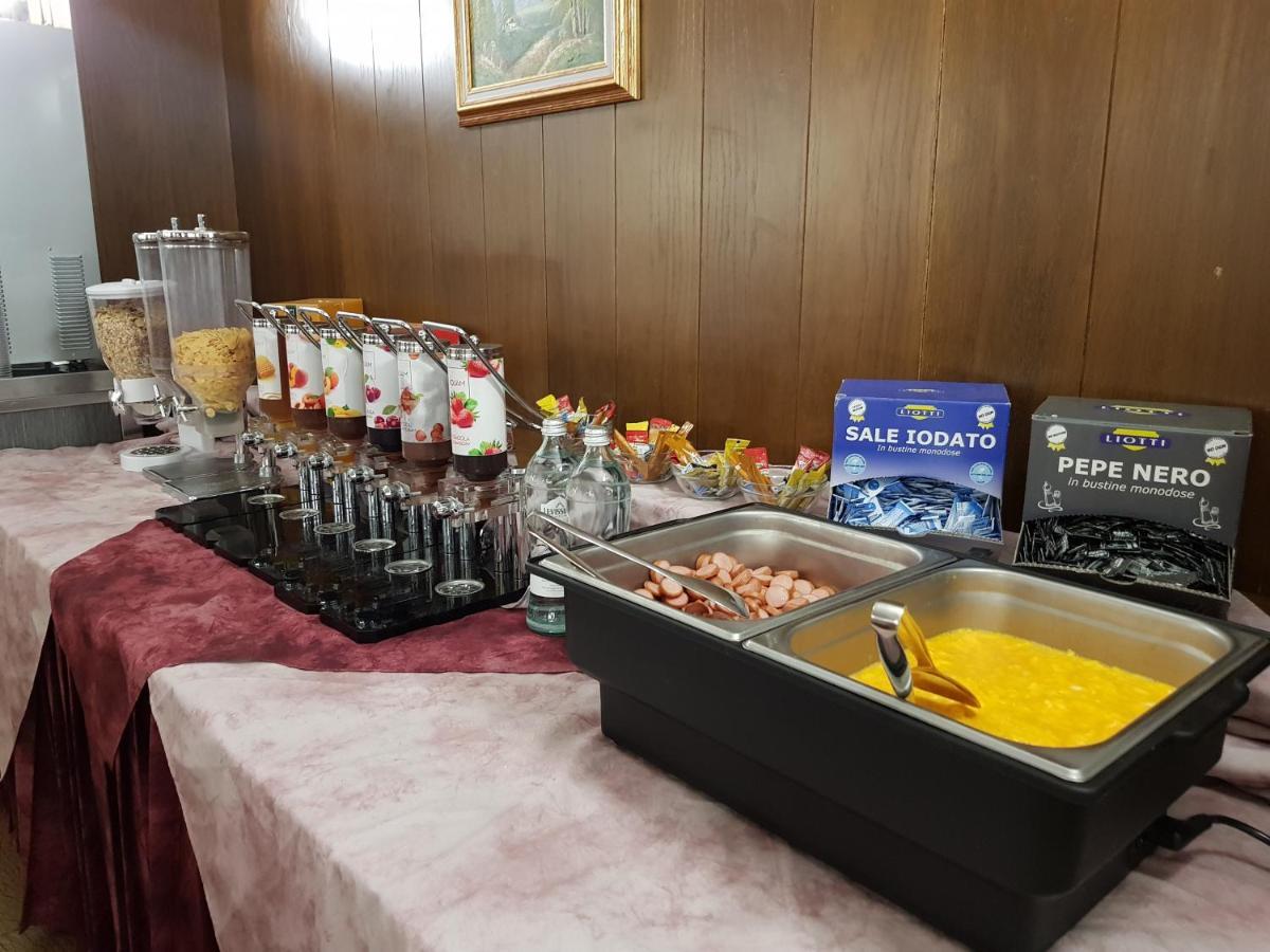 Hotel Alle Tre Baite Santa Caterina Valfurva Εξωτερικό φωτογραφία